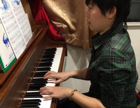 郭老師 - 成人的學生