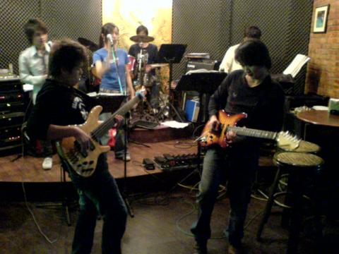 做玩音樂工作室 - 