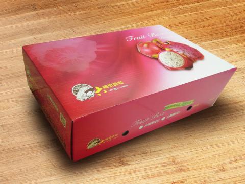 力磐整合行銷 - 火龍果禮盒外盒設計