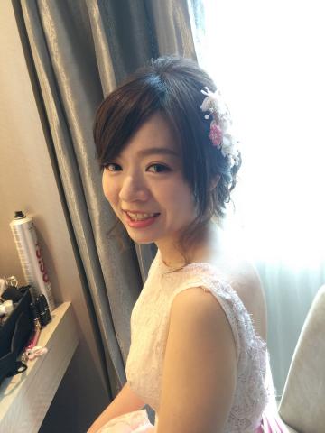 雅怡整體造型 - 喜歡這甜美溫柔笑容