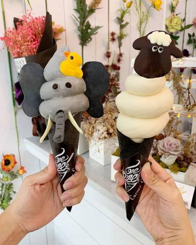 酷礦美式手作霜淇淋-台中公益店 - 酷礦美式手作霜淇淋每週限量新品！特濃黑芝麻與牧場蘋果歐蕾，現正熱賣中！