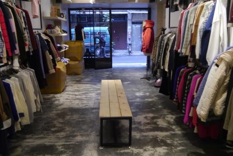 家茂裝潢 - 永康街的服飾店裝潢。2周內快速完工