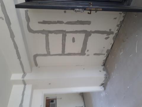 金玉滿堂  油漆 防水 工程 - 舊的木作拆除後補黑 土