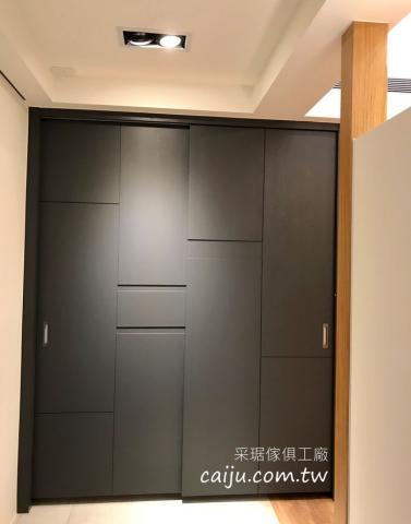 采琚傢俱工廠 - 廠內訂製櫃