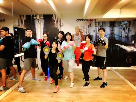 孫健寓Sun - 拳擊團課教學