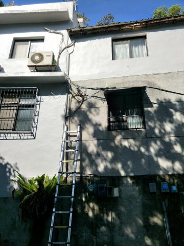 安心水電宅修 - 外牆4分pvc配管，新增網路線。(施工前)