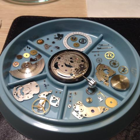 鐘錶維修技師賴紳鴻 - TAG Heuer泰格豪雅錶