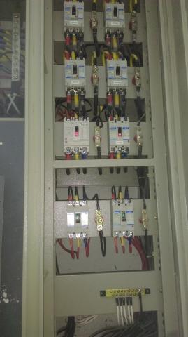 新尖端工程公司 - 