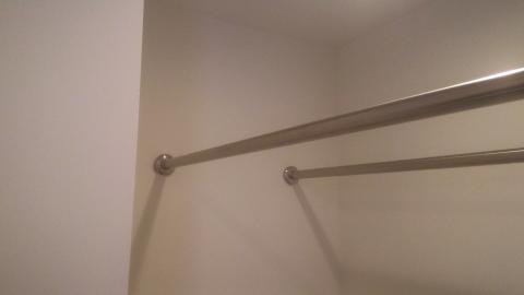 清創工程 - 衣架
