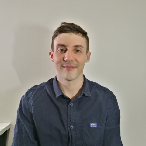 提供法文服務的專家Vin7cent