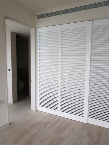 陳文德 - 百葉拉門