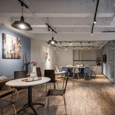 森叄室內裝修設計有限公司 - 辦公室設計裝修
更加資訊及照片請於以下連結，https://www.facebook.com/B.S.I.D.2016/