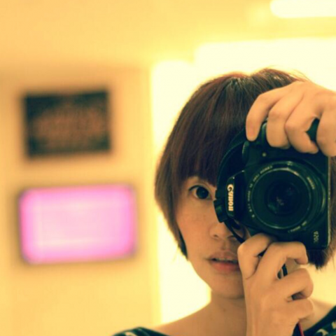 提供新娘服務的專家菲力Phyllis  bridal stylist造型工作室