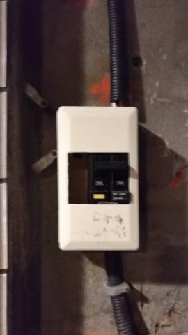 孫彥文 - 更換無融絲漏電斷路器