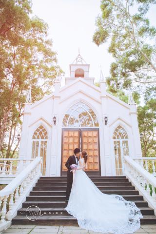 自然時刻攝影工作室 - 婚紗攝製