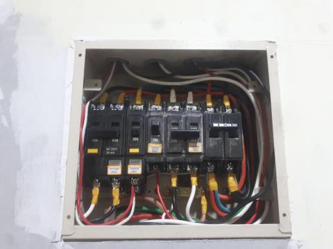 榤昇工程行 - 電源箱重整 榤昇工程行 - 電源箱重整