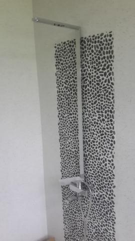 水電工程 - 新建農舍
浴室蓮蓬頭安裝