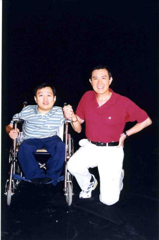 徐玉樺 - 前台北市長 
前總統  馬英九先生