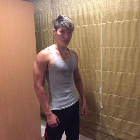 提供營養師服務的專家小蝦教練