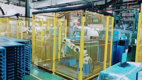 震宇 工 學 設 - 前5大五金製造企業產線
物流輸送
6軸機械手
機構整列擺盤
產線護網