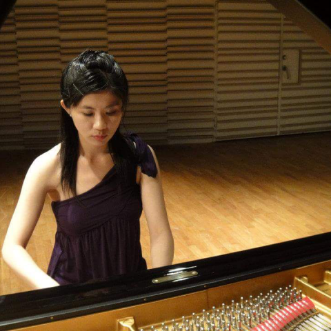 甄的音樂天地 - 鋼琴獨奏