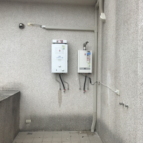 慕羽設計 - 櫻花 H-1637 數位恆溫 分段火排 恆溫效果更好

櫻花H-1221 屋外加強抗風 熱水器
