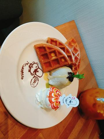 由莉中日雙語工作室 - 在我的粉專上介紹過的高雄鬆餅先生 大仁店 的鬆餅