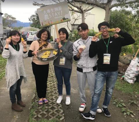 南海十三街有機農場 - 大專青年農STAY活動概況