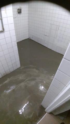 峰豪工作室 - 公共浴室地面整平