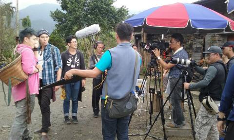 羅倫設影 - 2017拍攝國片現場側拍紀錄
