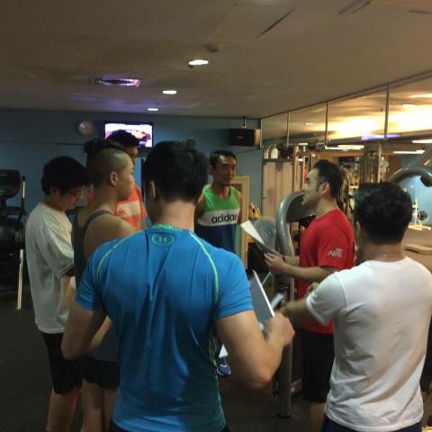 新創智慧健身中心，教練部經理 - 證照培訓班術科教學過程中