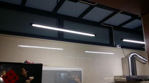 翔鴻工程公司 翔鴻防水工程公司 - 統包設計:廚房，採光罩屋頂修繕