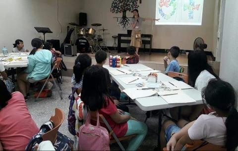 賴英倫 (珮瑩 Aining Art Studio) - 教學經驗