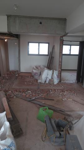 阿財工作室 - 大樓室內隔間牆打除