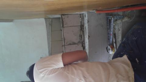 鴻立工程行 - 替客戶鋪設樓梯