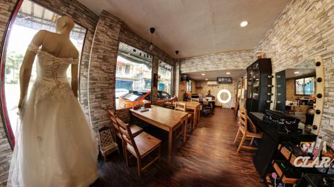 雲享科技 - 更多作品請參考雲享官網
http://yunenjoy.strikingly.com/