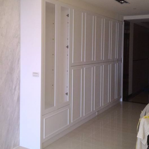 智聖室內裝修設計有限公司 - 客廳收納櫃及展示櫃