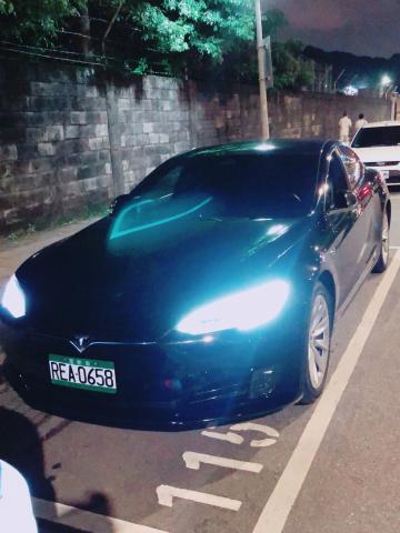 58眾乘全方位服務 - Tesla Model S