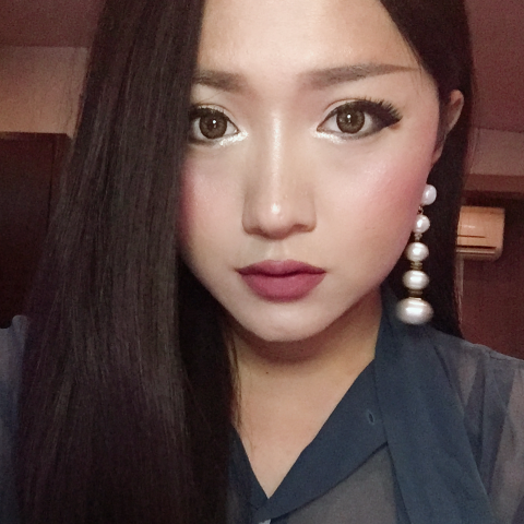 提供新娘服務的專家小肆