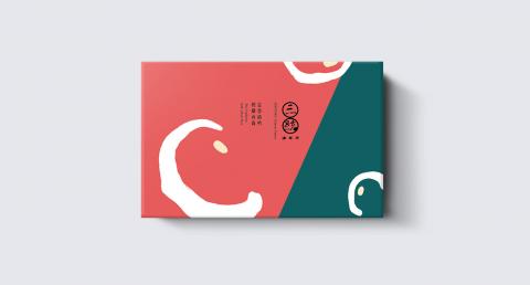 Yeh Ming Chieh Design - Suntone Chinese Pastry 三統漢菓子禮盒

包裝設計

三統漢菓子是兼具傳統技藝與創意想法的中式糕餅品牌，其禮盒設計重點在傳統與年輕的視覺兼具，作為禮盒要高雅大方，能同時受各年齡層喜愛。