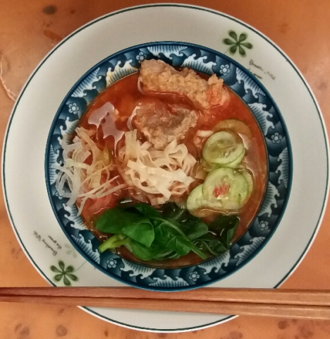 雨咚奇異科技有限公司  - 即興料理:蝦醬豬里肌拌麵