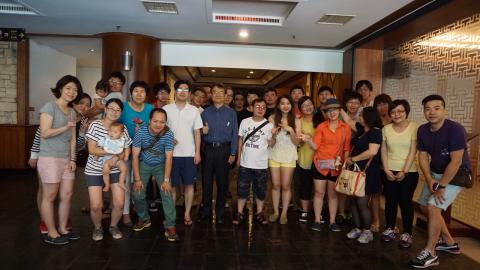 林老師資優教學 - 帶領正修學生畢業旅行--墾丁之旅