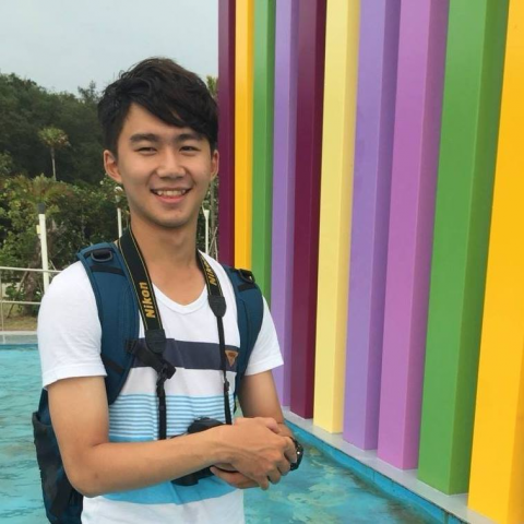 提供後台管理系統服務的專家吳啟碩