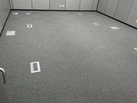 瑞美裝潢 - 方塊地毯