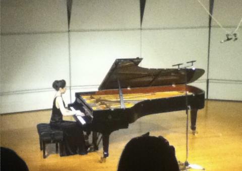 張小姐個人音樂工作室 - 個人鋼琴演奏會