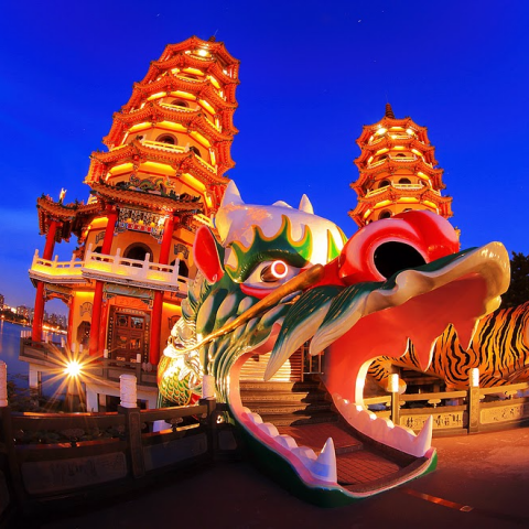 貝厚係社團 - 注意：如果以上的拍攝主題，你不能直出還要靠修圖，歡迎來找我，我教你攝影！！！
http://bocst.blogspot.tw/2011/08/blog-post_30.html
按照學員選的課程項目 累計加總的計費方式
日期時間依照學員的需求 設計課程