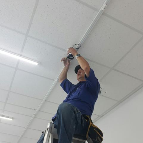 強世科技有限公司 - 監視器安裝