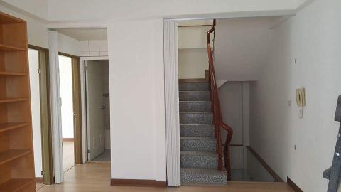 三立窗簾、壁紙    。 - 