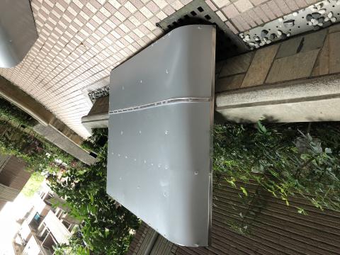 永順金屬工程有限公司 - 不鏽鋼遮雨棚
