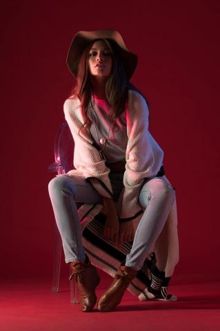 陳人賢攝影工作室 - 微風女神-郭源元